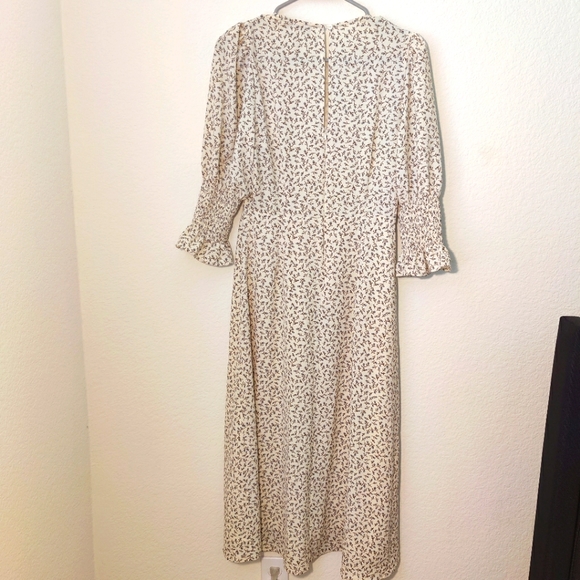 Forever 21 Cream Ditsy Floral Print Ruffle Cuff Split Thigh Midi Dress - Picture 6 of 7